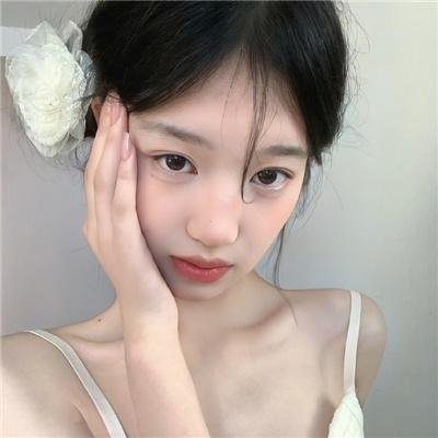 一个明星的诞生